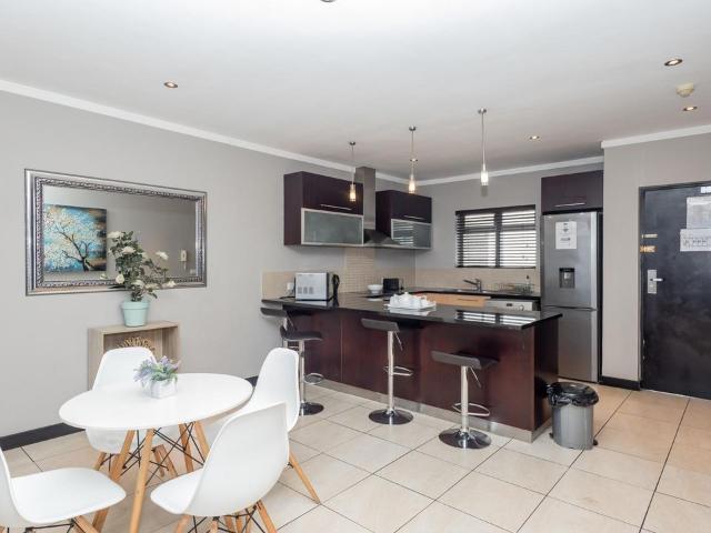 2 Bedroom apartment for sale in Cape Town City Centre
