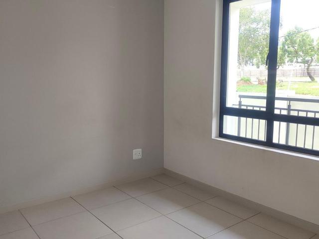 2 Bedroom apartment for sale in Edenburg, Sandton