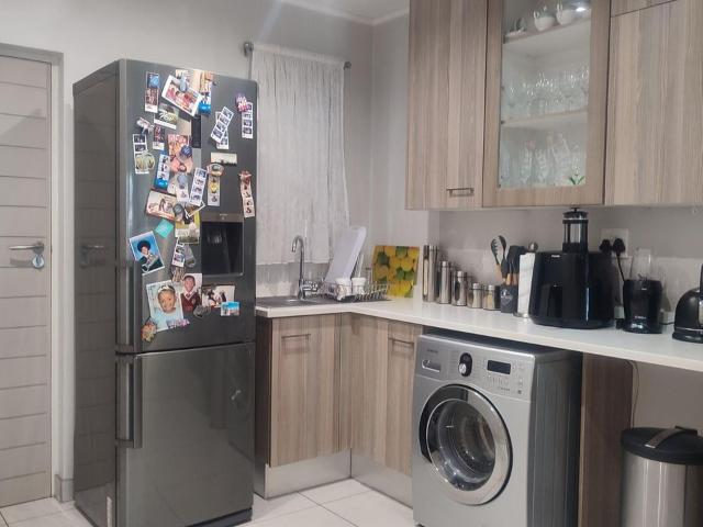 2 Bedroom apartment for sale in Edenburg, Sandton