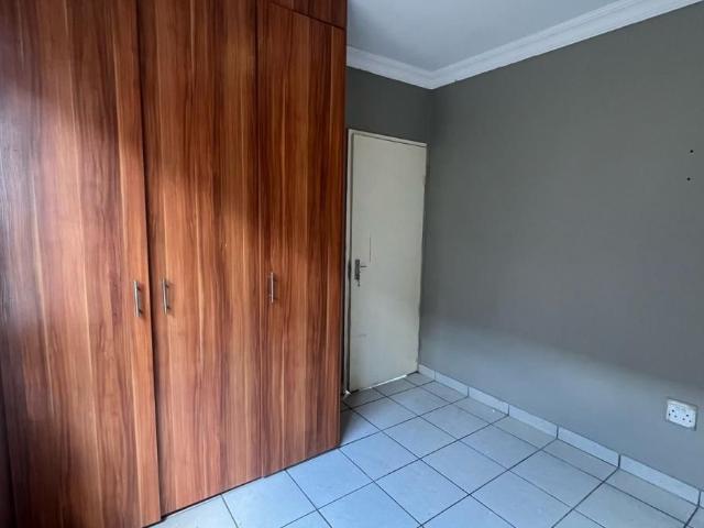 2 Bedroom apartment for sale in Eloff AH, Delmas