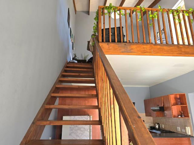 2 Bedroom Apartment For Sale in Ferndale