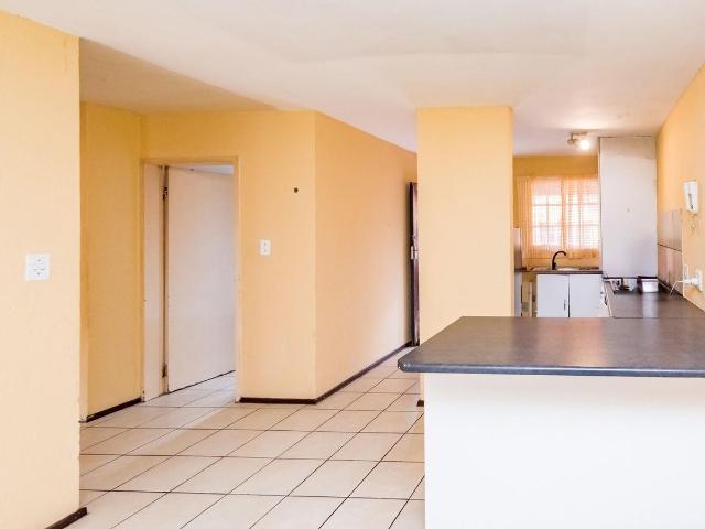 2 Bedroom Apartment For Sale in Florida