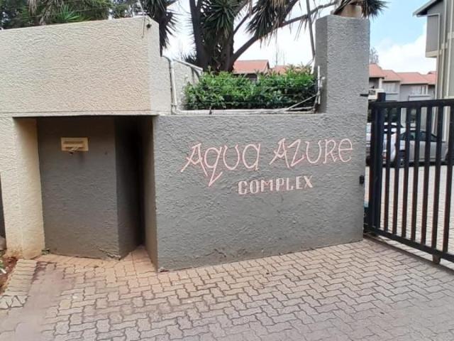 2 Bedroom apartment for sale in Florida, Roodepoort