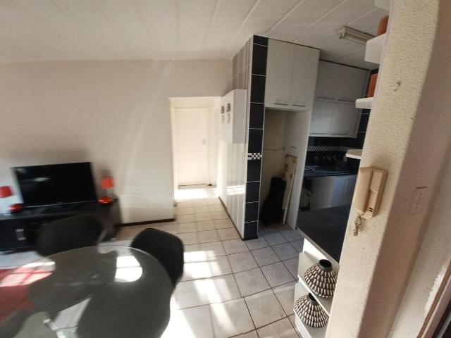 2 Bedroom apartment sold in Goedeburg, Benoni