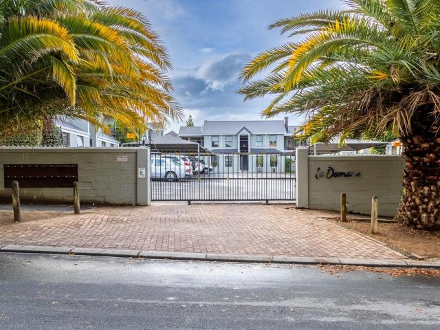 2 Bedroom apartment for sale in Groenvlei, Paarl