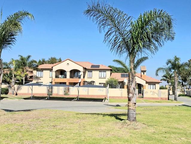 2 Bedroom Apartment For Sale in Halfway Gardens