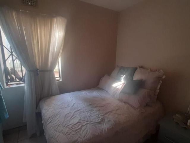 2 Bedroom apartment for sale in Jabulani, Soweto