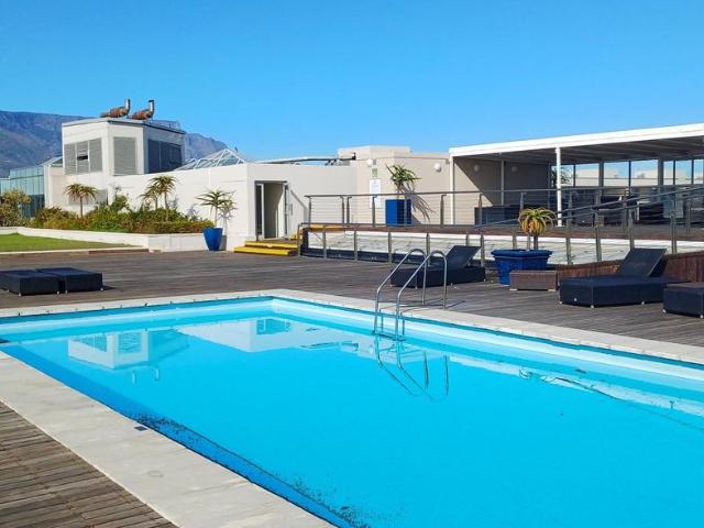 2 Bedroom apartment for sale in Lagoon Beach, Milnerton