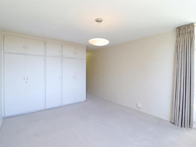 2 Bedroom Apartment For Sale in Parkmore