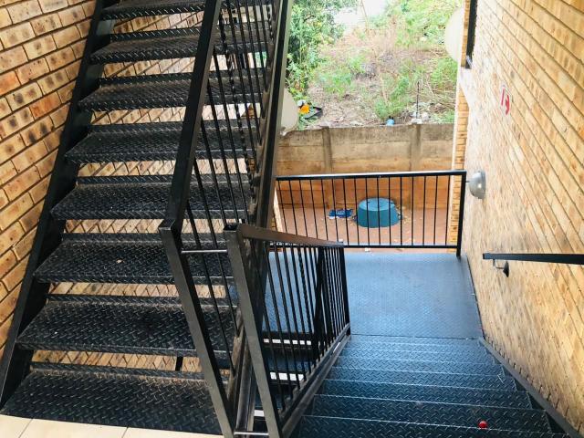 2 Bedroom Apartment For Sale in Rustenburg Central