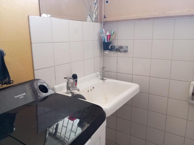2 Bedroom apartment for sale in Sunnyside, Pretoria