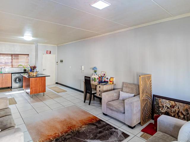 2 Bedroom apartment sold in Sunninghill, Sandton