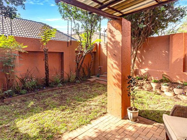2 Bedroom apartment for sale in Sunninghill, Sandton