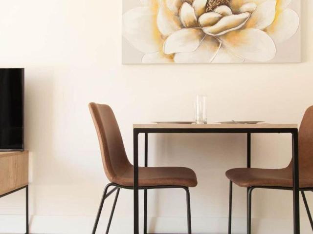 2 Bedroom apartment for sale in Zonnebloem, Cape Town