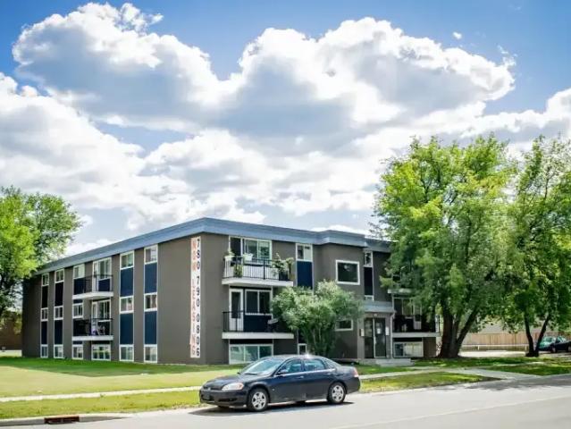 2 Bedroom Apartment Fort McMurray AB LS102844986