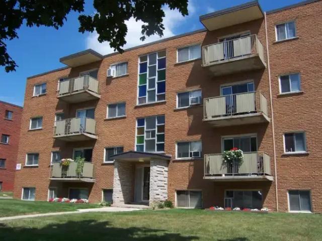 2 Bedroom Apartment Guelph ON 98340519