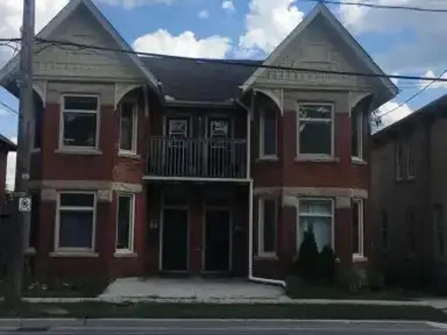 2 Bedroom Apartment Guelph ON 103355366