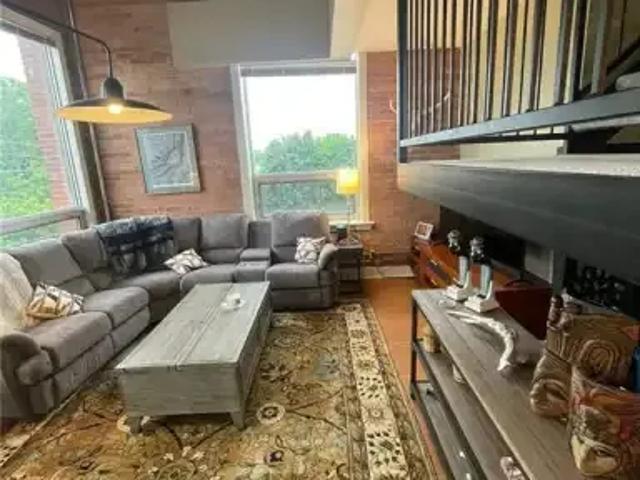 2 Bedroom Apartment Guelph ON 103390700