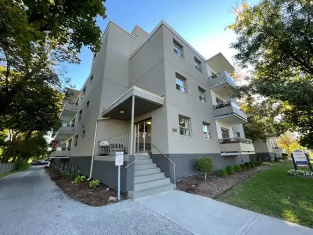 2 Bedroom Apartment Guelph ON 104710386