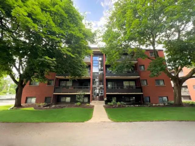 2 Bedroom Apartment Guelph ON LS102018454