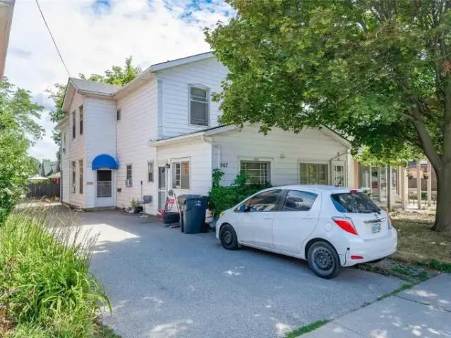 2 Bedroom Apartment Guelph ON LS102243012