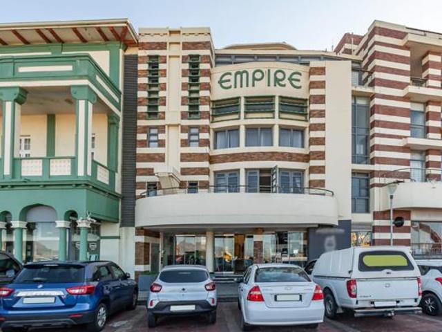 2 Bedroom Apartment in Muizenberg