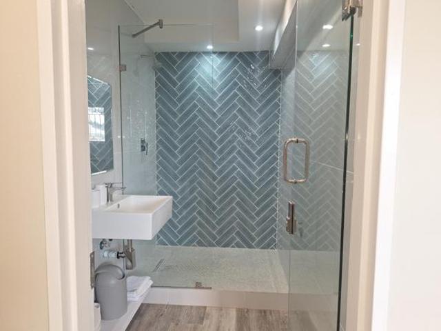 2 Bedroom Apartment in Muizenberg
