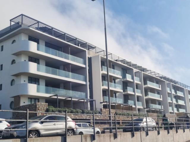 2 Bedroom Apartment in Muizenberg