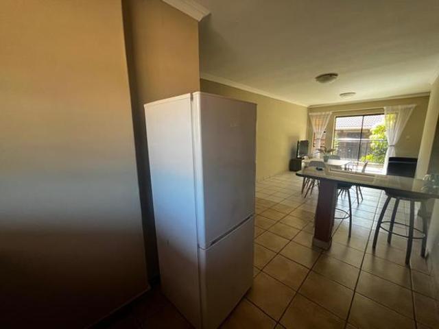 2 Bedroom Apartment in Magalieskruin