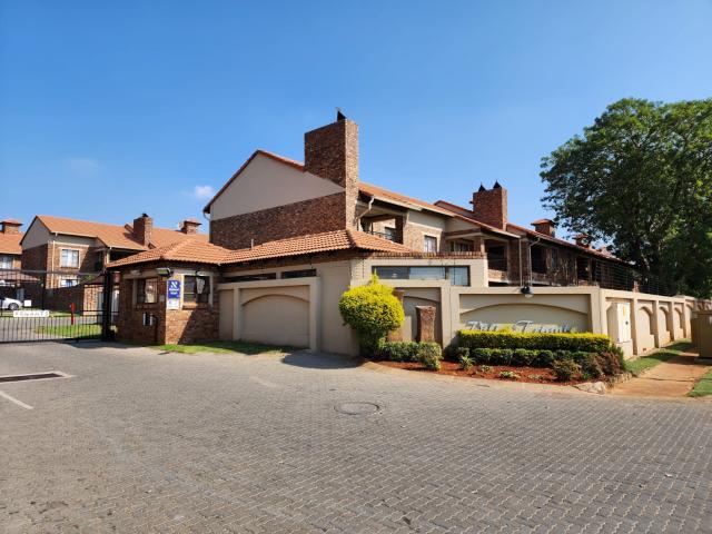 2 Bedroom Apartment in Magalieskruin