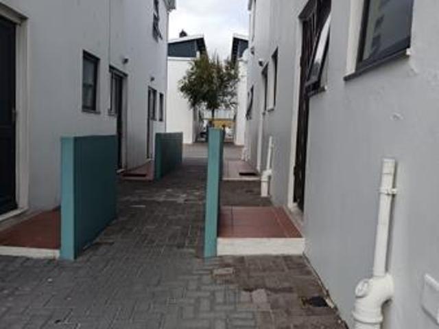 2 Bedroom Apartment in Maitland
