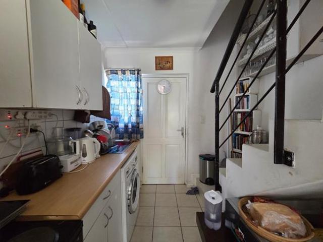 2 Bedroom Apartment in Maitland