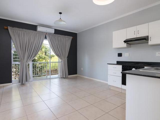 2 Bedroom Apartment in Manor Estates
