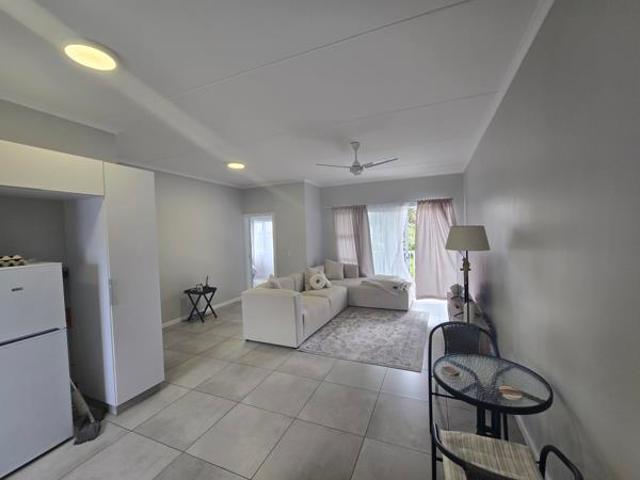 2 Bedroom Apartment in Manor Estates