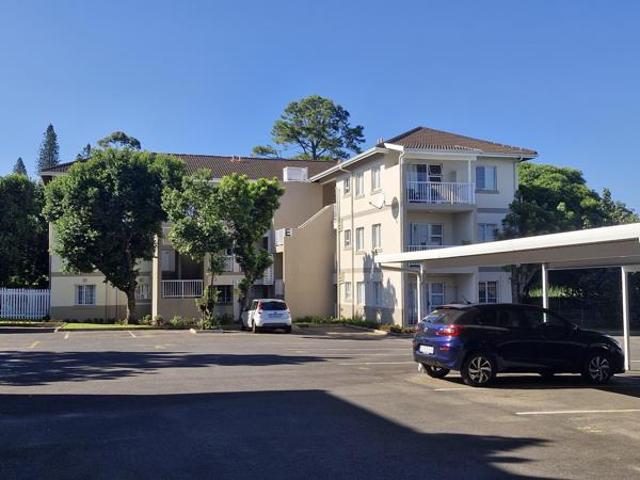 2 Bedroom Apartment in Manor Estates