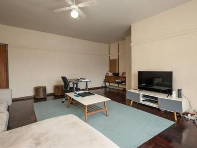 2 Bedroom Apartment in Manor Gardens