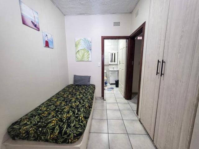 2 Bedroom Apartment in Manaba Beach