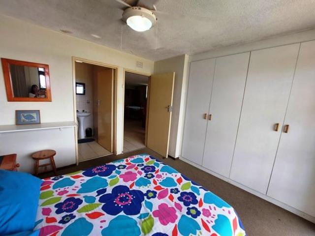 2 Bedroom Apartment in Manaba Beach