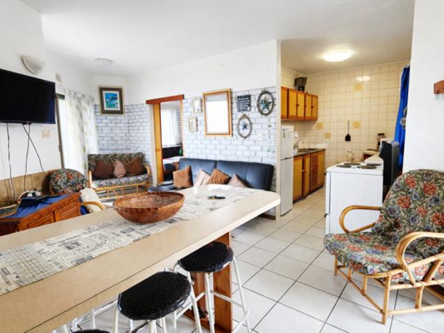 2 Bedroom Apartment in Manaba Beach