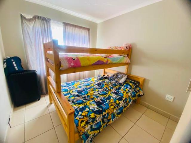 2 Bedroom Apartment in Manaba Beach