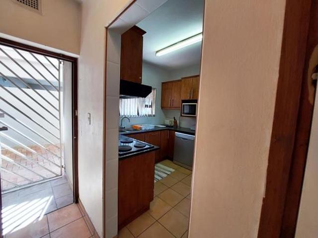 2 Bedroom Apartment in Manaba Beach