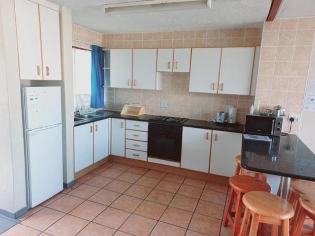 2 Bedroom Apartment in Manaba Beach