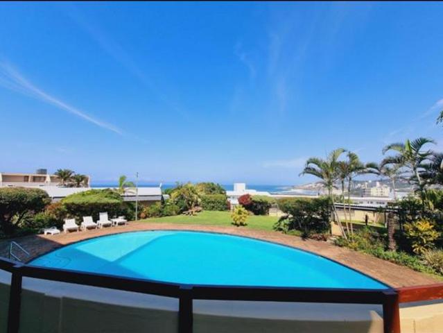 2 Bedroom Apartment in Manaba Beach