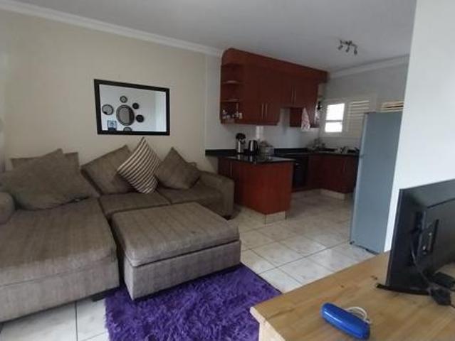 2 Bedroom Apartment in Manaba Beach