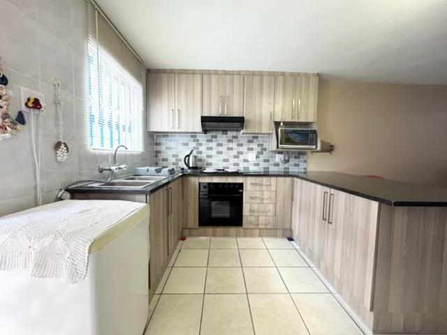 2 Bedroom Apartment in Margate
