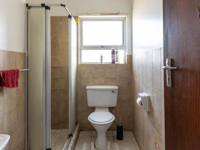 2 Bedroom Apartment in Margate