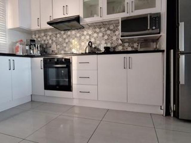 2 Bedroom Apartment in Margate
