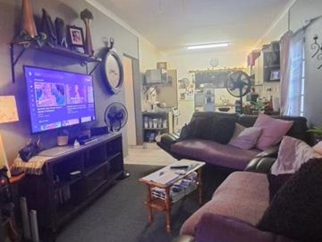 2 Bedroom Apartment in Margate