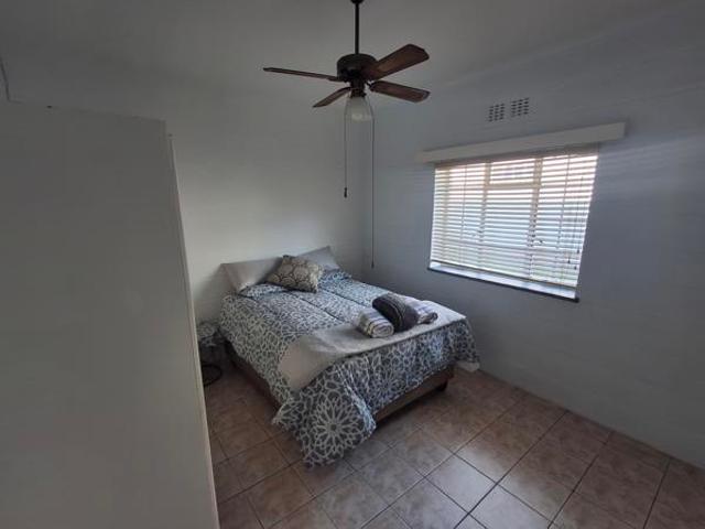 2 Bedroom Apartment in Marina Beach