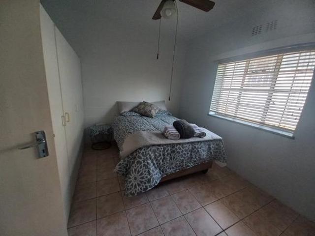 2 Bedroom Apartment in Marina Beach